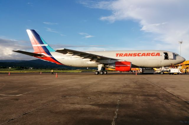 Airbus A300F4-200 (YV560T)