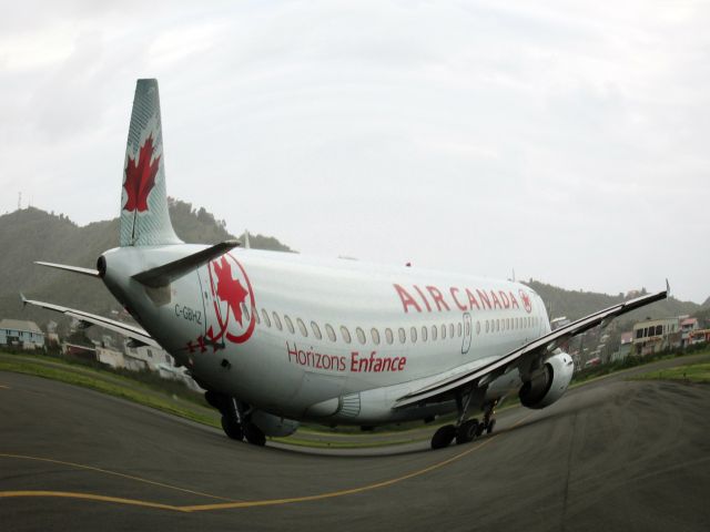 Airbus A319 (C-GBHZ)