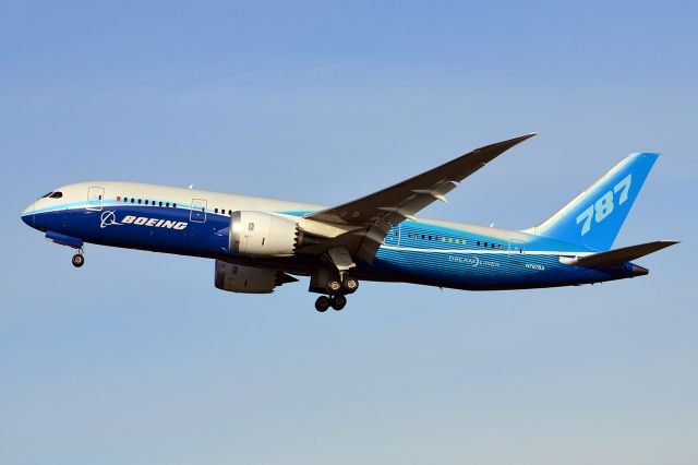 Boeing 787-8 (N787BA)