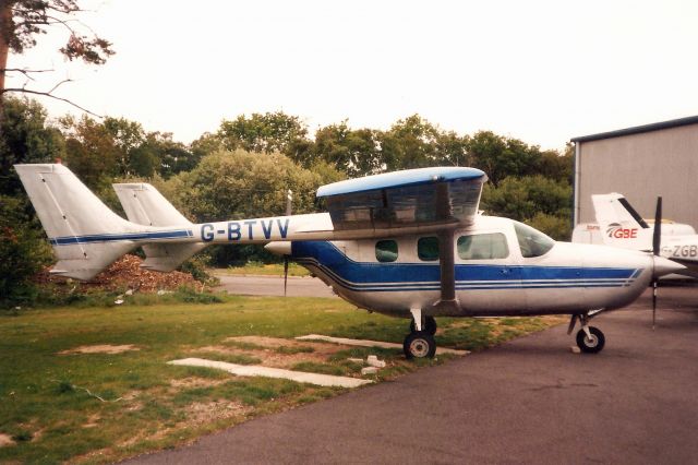 Cessna Super Skymaster (G-BTVV) - Seen here in May-95.br /br /Registration cancelled 19-Feb-14 as permanently withdrawn from use. On display at the Shannon Aviation Museum, Ireland.