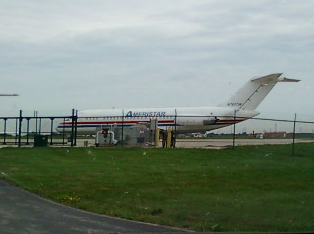 Douglas DC-9-10 (N785TW) - A rare ol classic plane