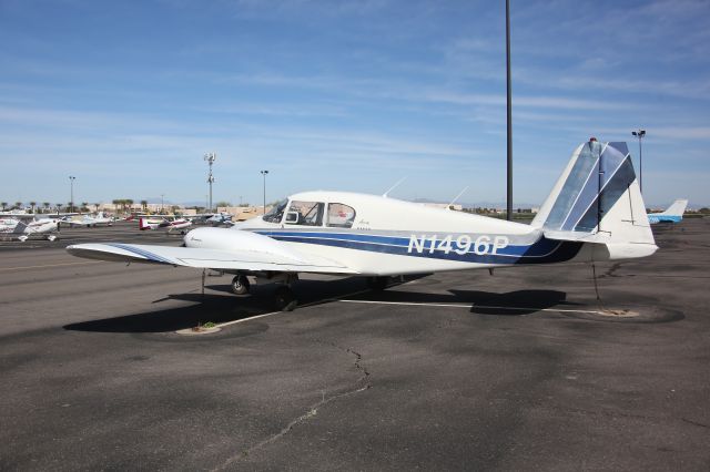 Piper Apache (N1496P)