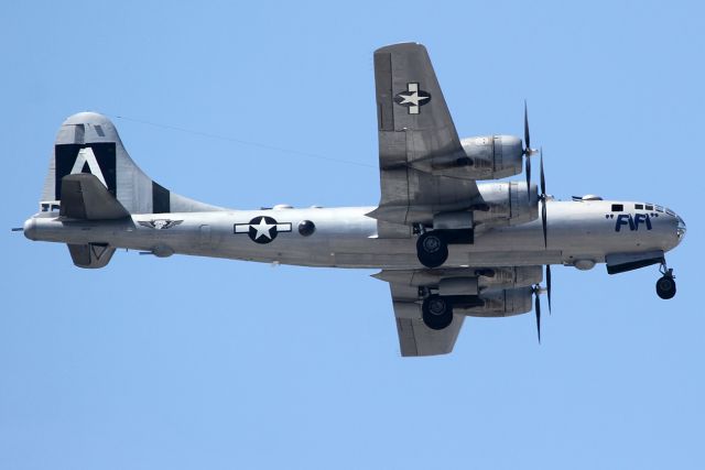 Boeing B-29 Superfortress (NX529B) - The world only one airworthy B-29 flying over the Burbank airport.