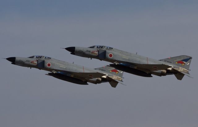 McDonnell Douglas F-4 Phantom 2 (07-8436) - A pair of 302 Squadron Phantoms depart Hyakuri in the late afternoon (please view in "full" for highest image quality)