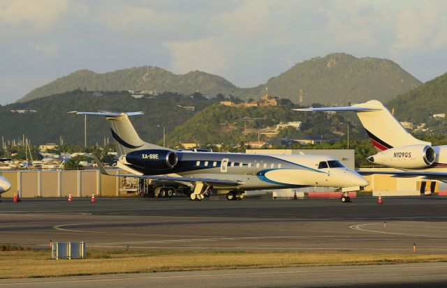 Embraer Legacy 600/650 (XA-SSE)