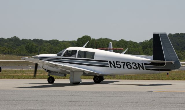 Mooney M-20 (N5763N)