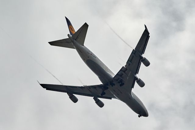 Boeing 747-400 (D-ABVM)