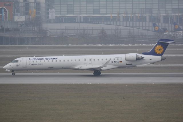 Canadair Regional Jet CRJ-900 (D-ACKE)