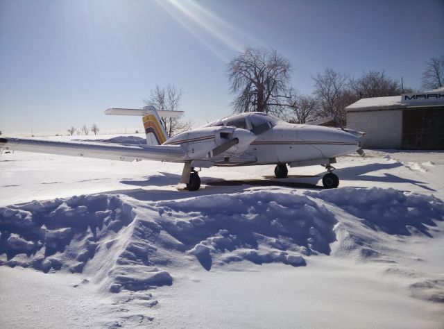 Piper PA-44 Seminole (C-GLJM) - GLJM standing on the ramp at Markham Airport