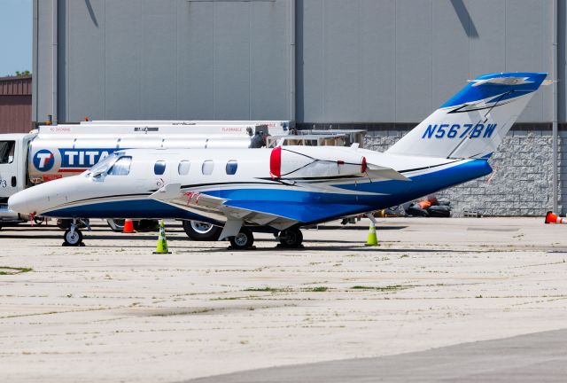 Cessna Citation CJ1 (N567BW)