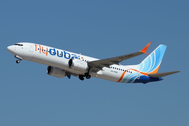 Boeing 737-800 (A6-FMS) - 12/02/2022: Flight to Dubai (DXB) after T/O from runway 26.