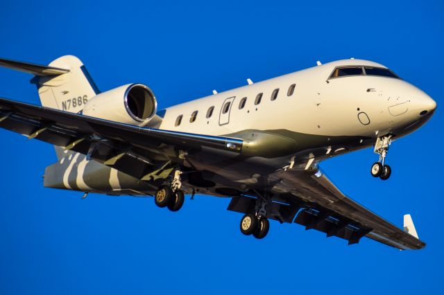 Canadair Challenger (N7886) - Year: 2003br /Make: Bombardierbr /Model: Challenger 604br /Opby: Private Ownerbr /br /** FIRST PHOTO OF N7886 ON FLIGHTAWARE **
