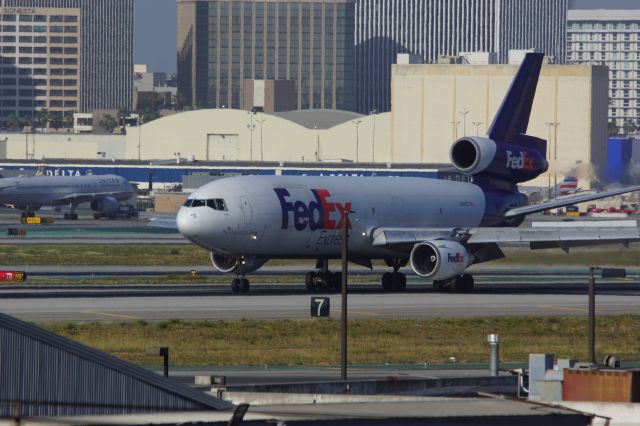 McDonnell Douglas DC-10 (N316FE)