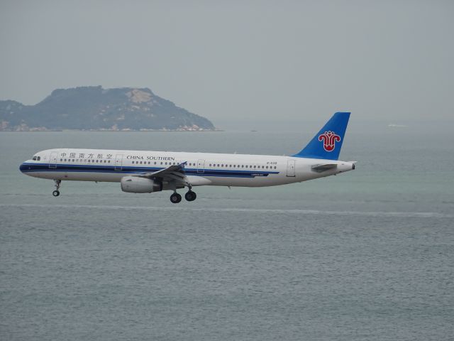 Airbus A321 (B-6319)