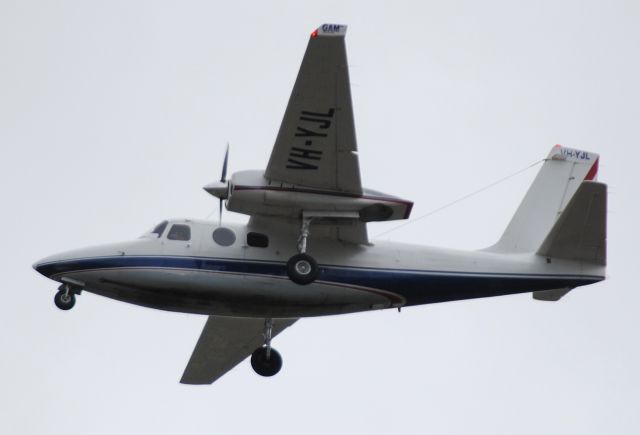 Aero Commander 500 (VH-YJL)