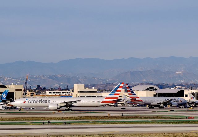 BOEING 777-300 (N725AN) - a rel=nofollow href=http://flightaware.com/live/flight/N725AN/history/20141207/1200Z/EGLL/KLAXhttp://flightaware.com/live/flight/N725AN/history/20141207/1200Z/EGLL/KLAX/a