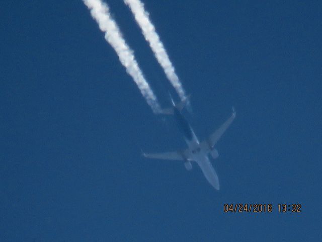 Boeing 737-900 (N442AS)