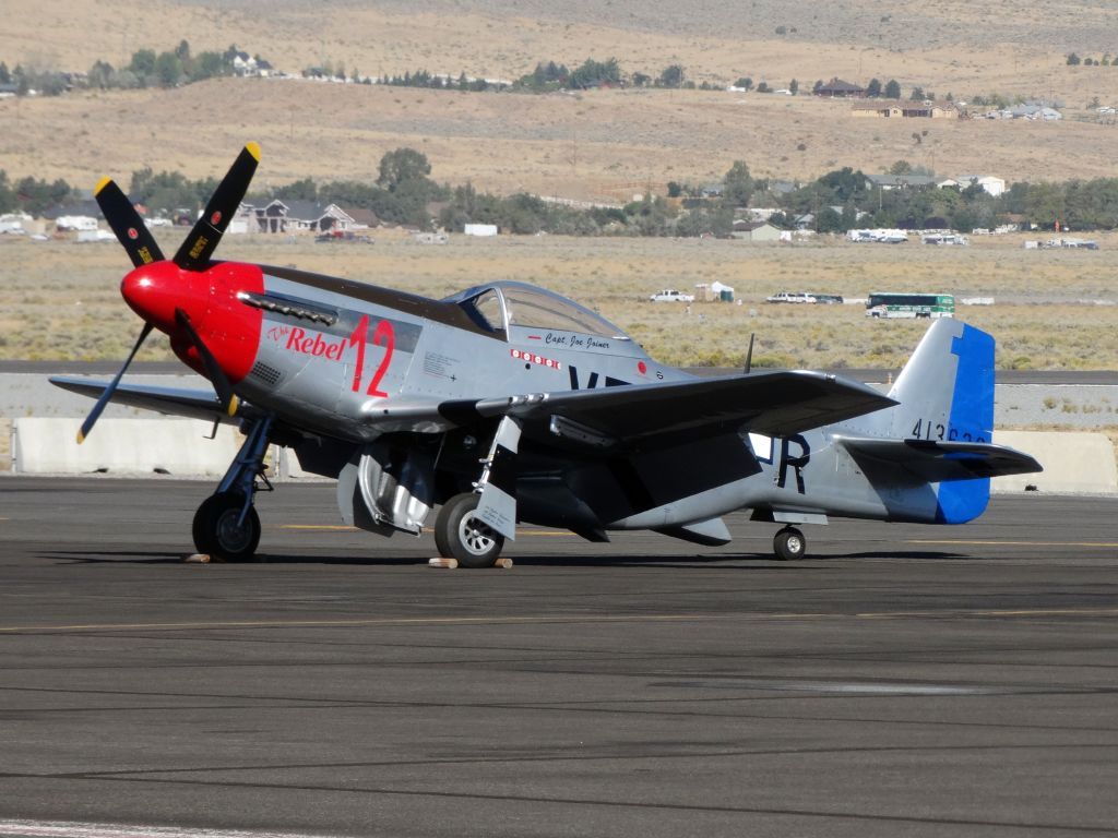 North American P-51 Mustang (N151CF)