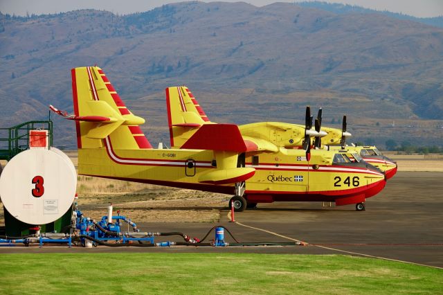 Canadair CL-415 SuperScooper (C-GQBI)