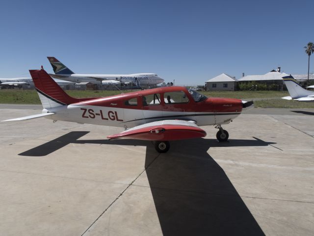 Piper Cherokee (ZS-LGL) - 18 NOV 2016