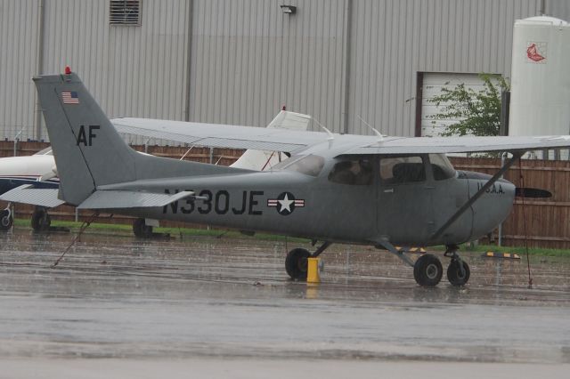 Cessna Skyhawk (N330JE)
