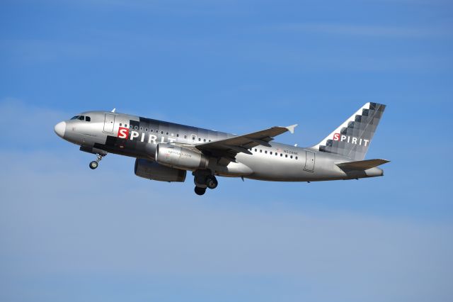 Airbus A319 (N528NK)