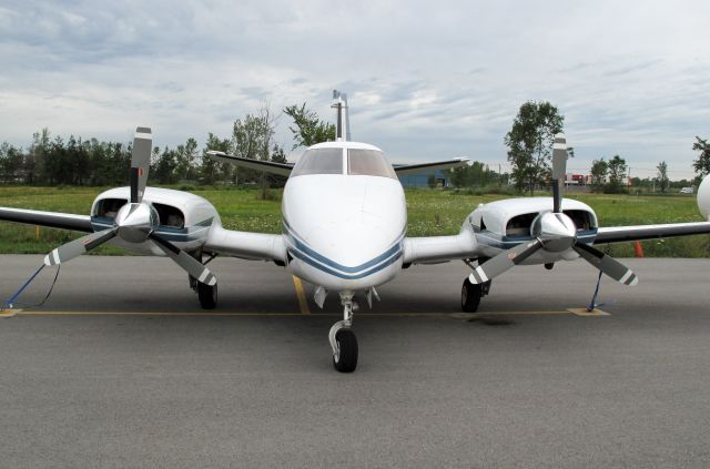 Beechcraft Duke (N72MJ) - Powerful, fast aircraft!