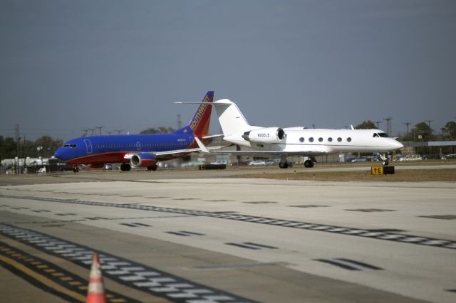 Gulfstream Aerospace Gulfstream IV (N930LS)