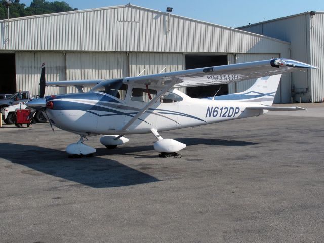 Cessna Skylane (N612DP) - The Skylane is a very good personal travel aircraft.