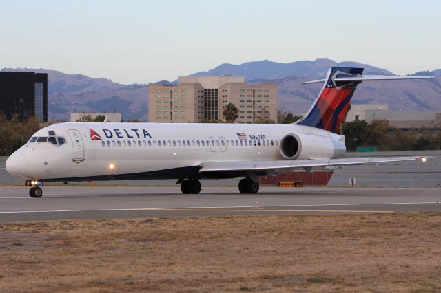 Boeing 717-200 (N960AT)