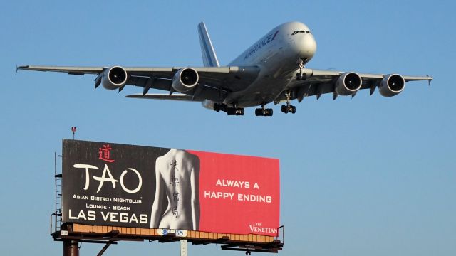 — — - Air Frances A388 (F-HPJD)Flight 66 on final to KLAX