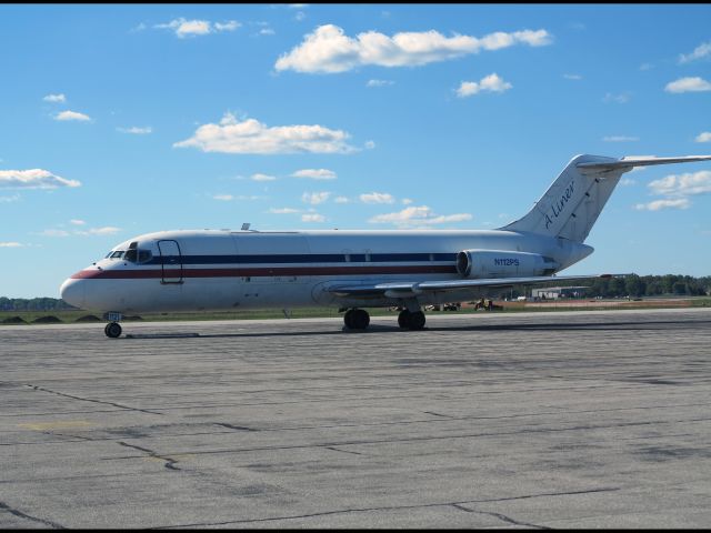 Douglas DC-9-10 (N112PS)