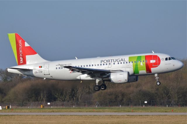 Airbus A319 (CS-TTP)