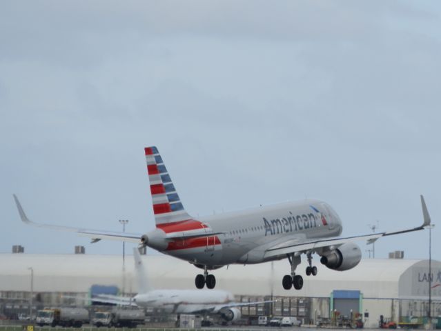Airbus A319 (N9029F)