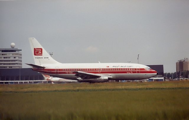 Boeing 737-200 (TS-IOD) - Tunis Air B737-200 years 80th