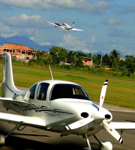 Cirrus SR-22 (PR-VDO) - CIRRUS S22 IN VILA VELHA-ES, BRAZIL