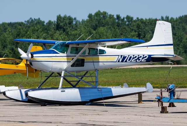 Cessna Skywagon (N70232)