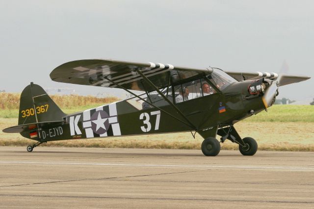 Piper NE Cub (D-EJYD) - Piper J3 L4 H, Lann Bihoué Naval Air Base (LFRH - LRT)