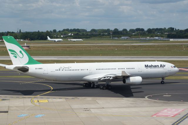 Airbus A340-300 (EP-MMD) - Mahan Air A340-313X cn164