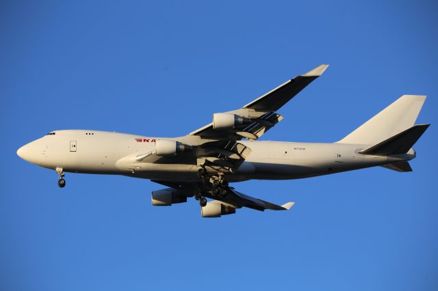 Boeing 747-400 (N712CK)