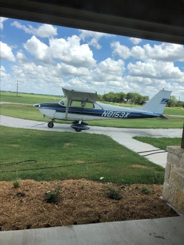 Cessna Skyhawk (N8153X)