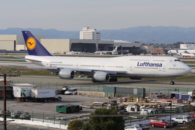 BOEING 747-8 (D-ABYC)