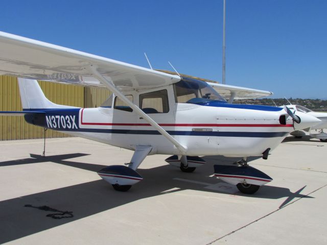 North American Rockwell 100 Lark Commander (N3703X)