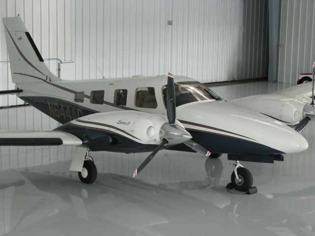 Piper Seneca (N644AC)