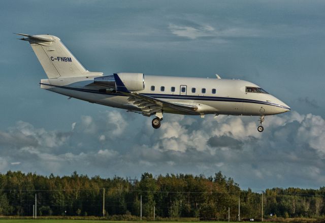 Canadair Challenger (C-FNBM) - Visisting CYHU on 26-09-2019