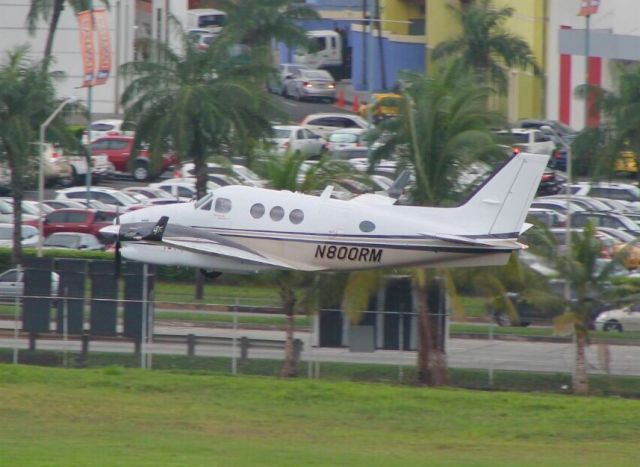 Beechcraft King Air 90 (N800RM) - Private Plane