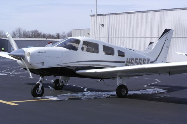 Piper Cherokee (N656ST)