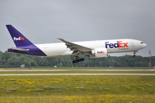 BOEING 777-200LR (N891FD) - 06-17-23 5-L