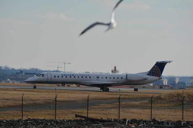 Embraer ERJ-145 (N16911)