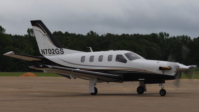 Socata TBM-700 (N702GS)